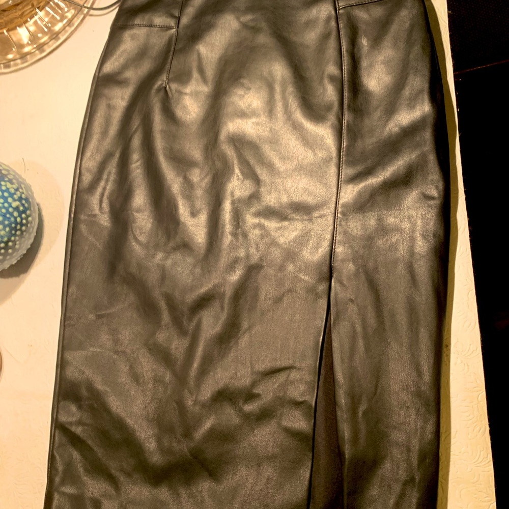 H&M Faux leather pencil skirt